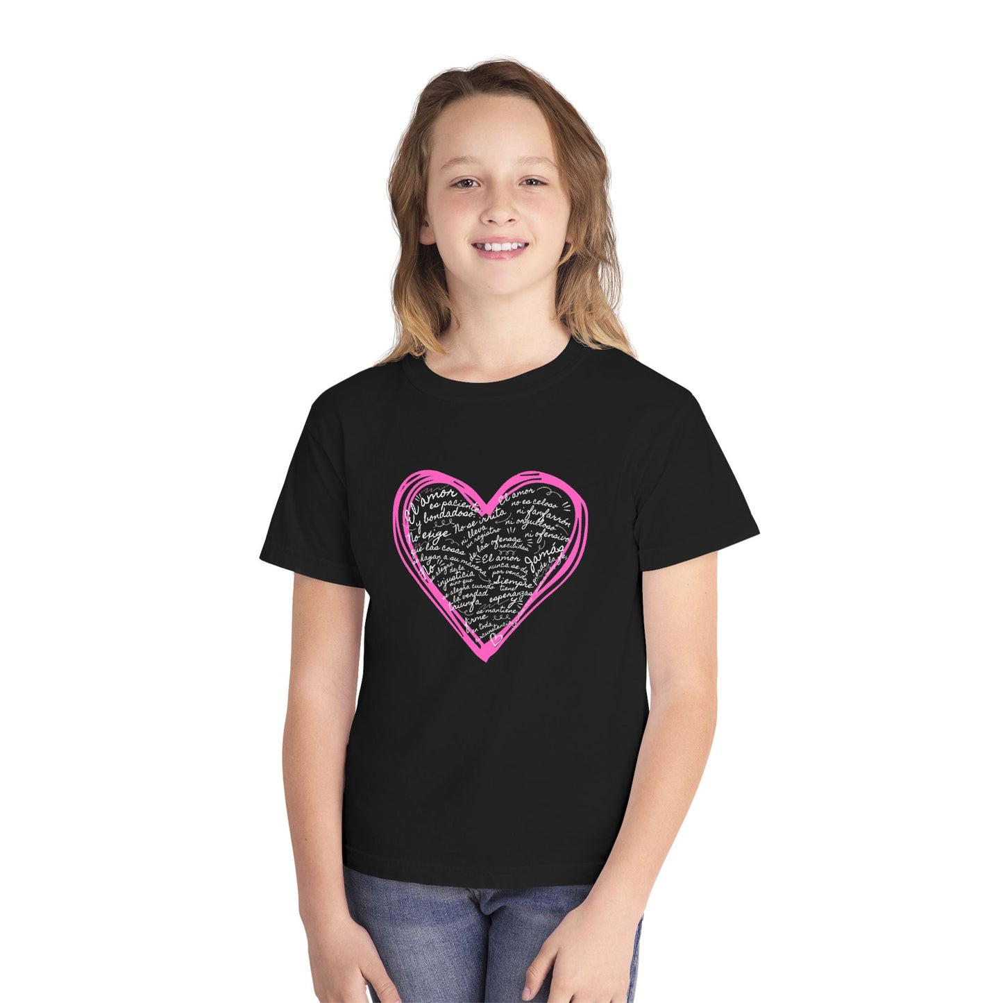 Playera Cristiana Infantil con Versículo - 1 Corintios 13:4-7 en Corazón Rosa - Christian Kids T-shirt "Love Is..."