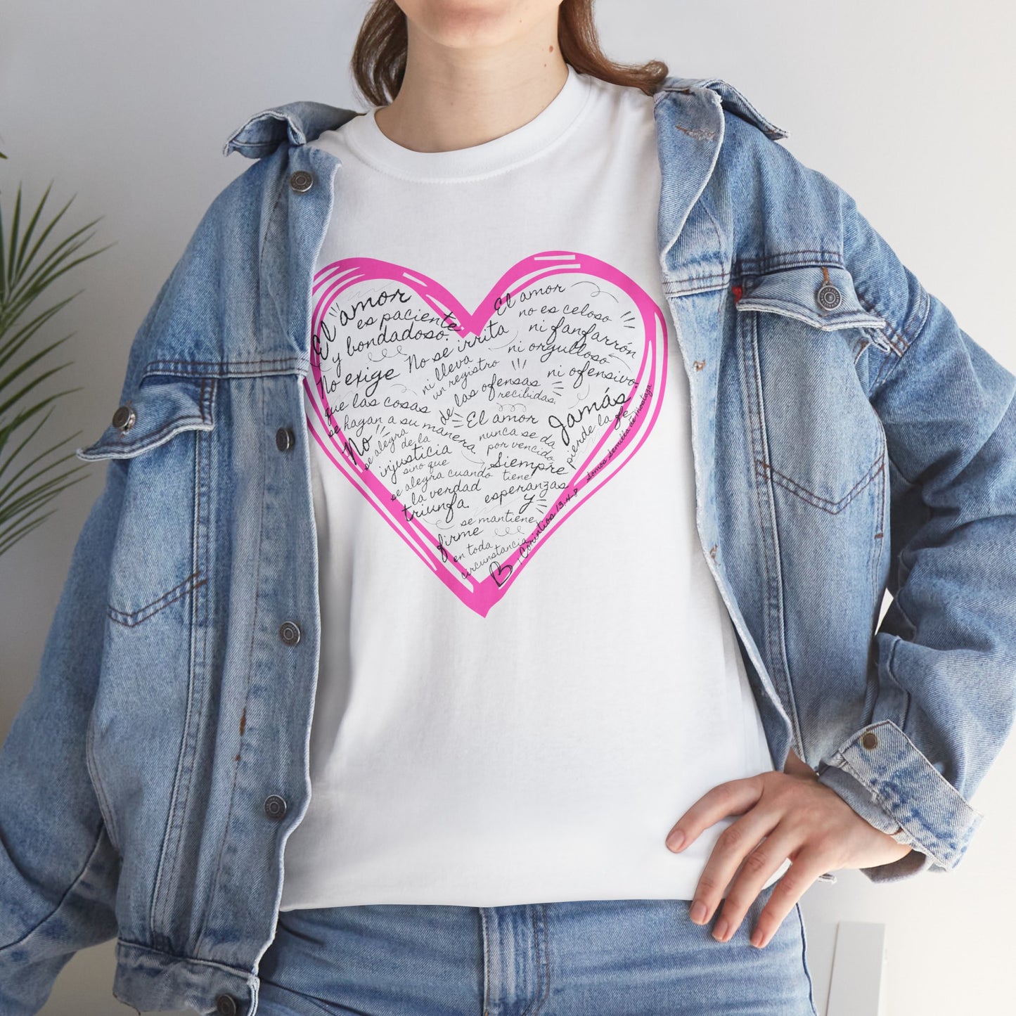 Camiseta Cristiana de Amor Bíblico Unisexo - Christian T-shirt Unisex - 1 Corinthians 13:4-7 Hand-Drawn Heart Design - Somos Semilla De Mostaza