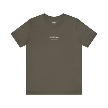 Olive green Christian t-shirt with "De Suplenteid tomenos todos" text in white on front.