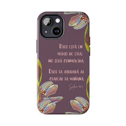 Christian iPhone case in Spanish with Psalm 46:5 and floral illustration, purple background
