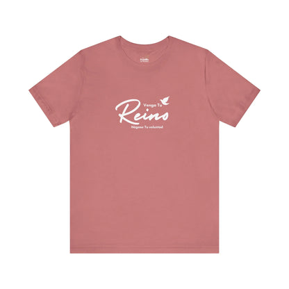 Pink Christian t-shirt with white Spanish text Venga Tu Reino and dove graphic, faith apparel