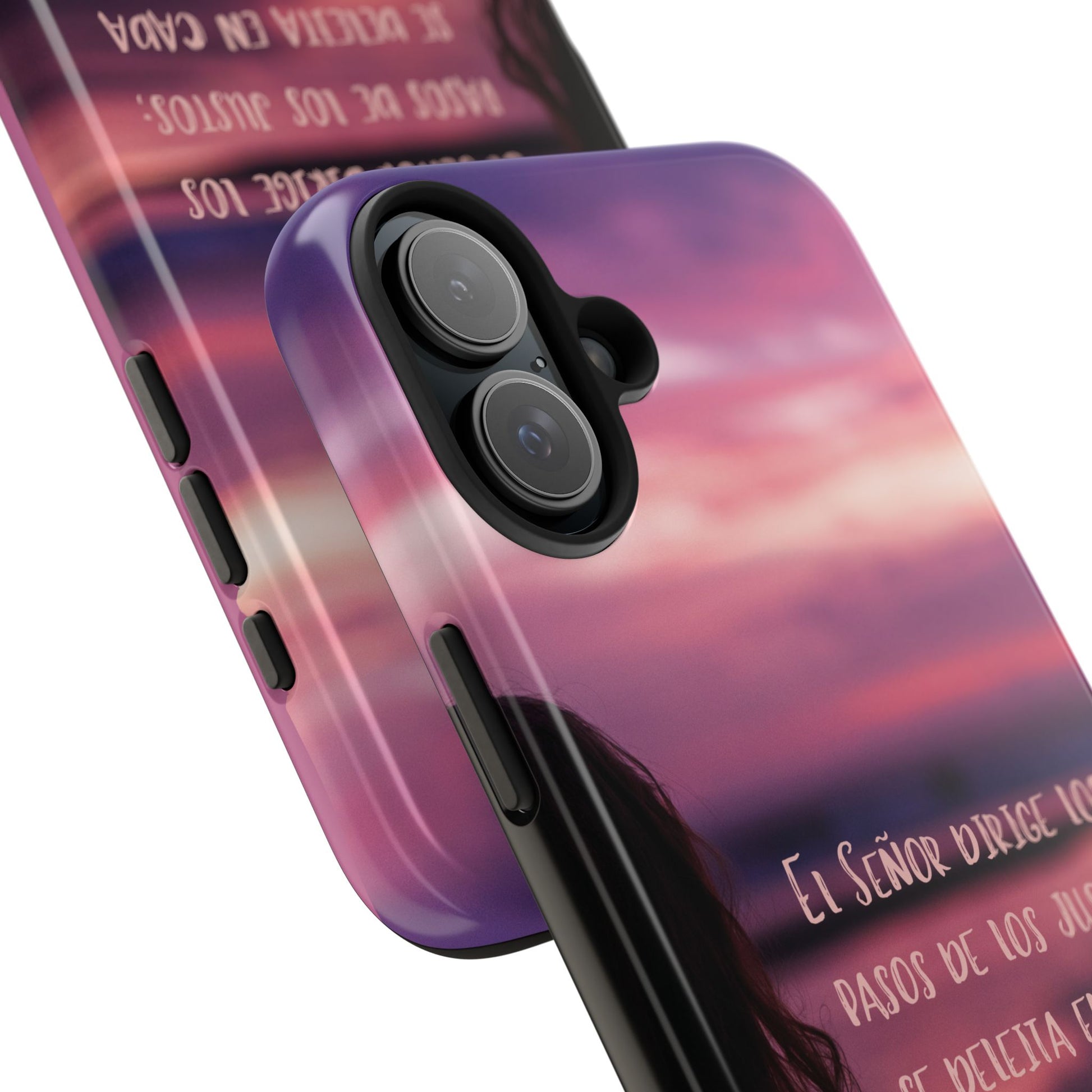 Christian phone case with Scripture in Spanish, sunset background, inspirational gift